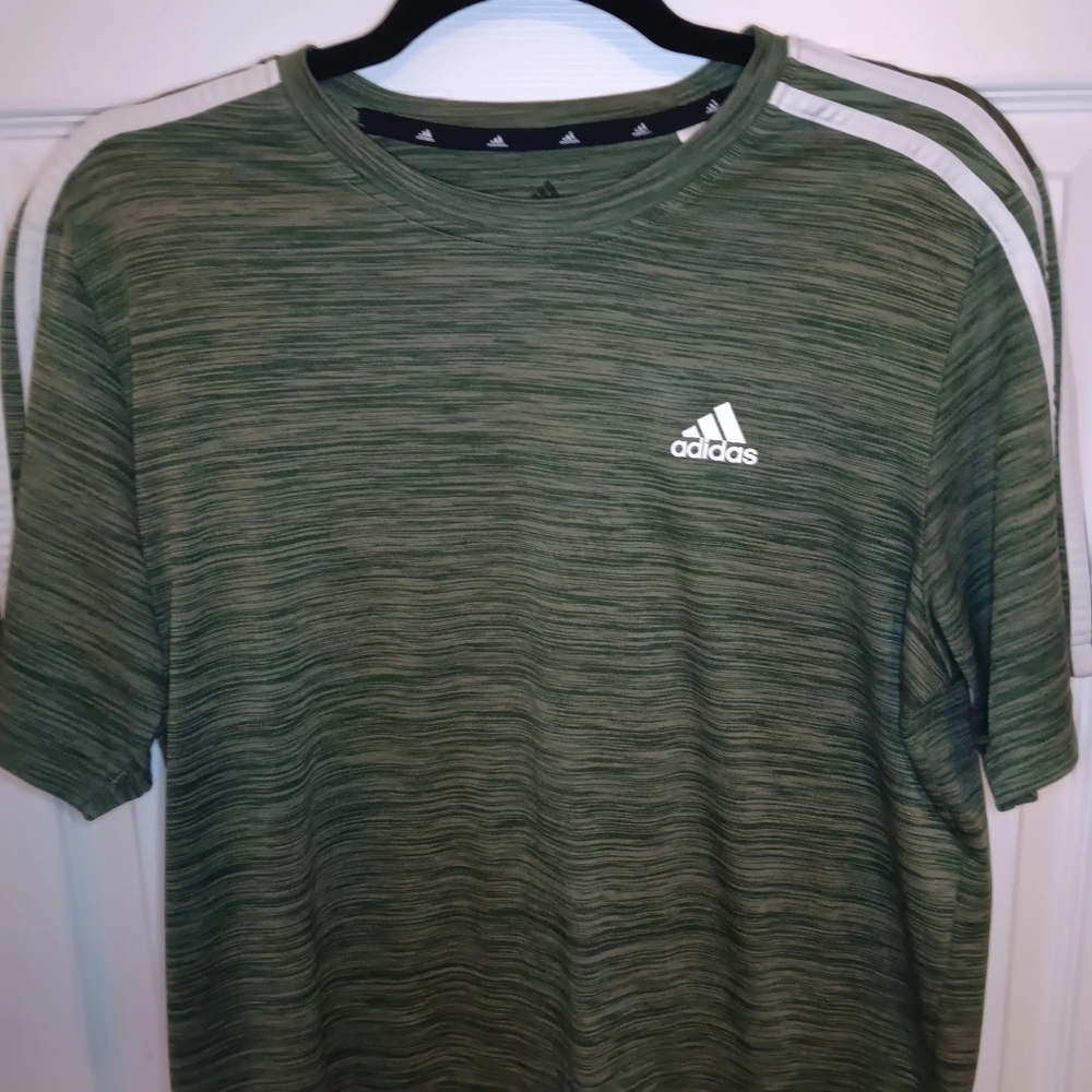 Adidas Men’s Primegreen Aero Ready Short Sleeve Tee Shirt - Picture 2 of 6